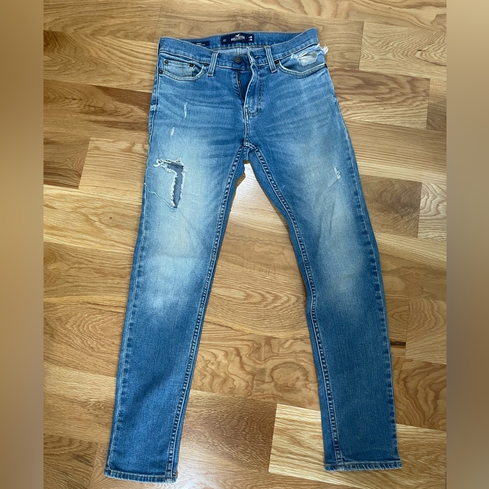 Hollister Ripped Skinny Jeans
